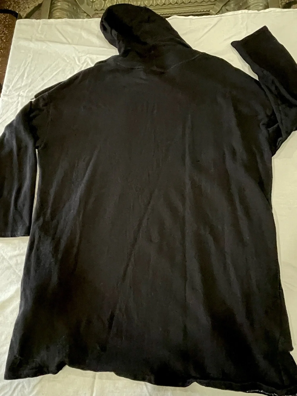 3x Distressed Hoodie, Torn Look Black Pullover Urban Rebel Sweatshirt, Comfy M/F